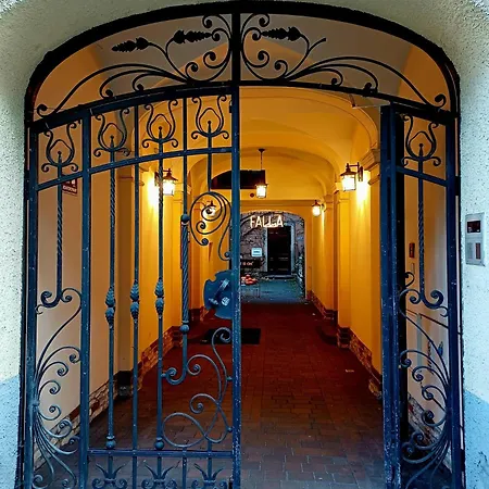 Apartamento The Barn - Spacious Loft In The Center Katowice