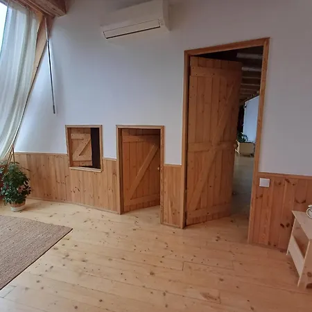 The Barn - Spacious Loft In The Center Lejlighed *