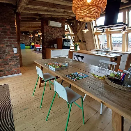 Апартаменты The Barn - Spacious Loft In The Center With Terrace And Ac