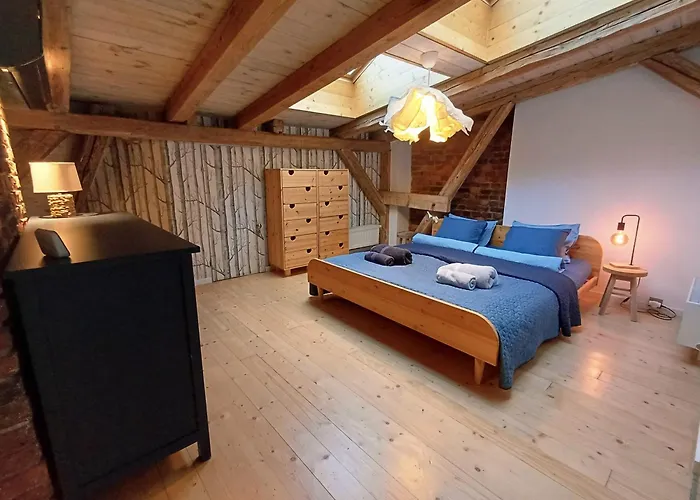 Апартаменты The Barn - Spacious Loft In The Center
