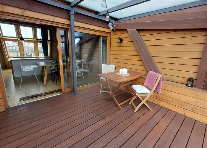 The Barn - Spacious Loft In The Center *