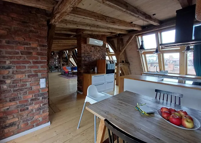 Апартаменты The Barn - Spacious Loft In The Center *