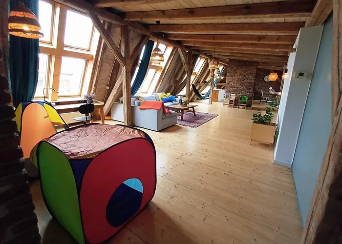 Apartamento The Barn - Spacious Loft In The Center